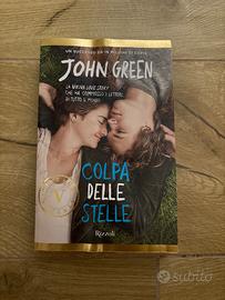Libro “colpa delle stelle”