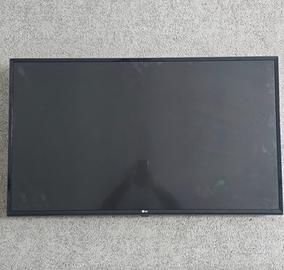 SMART-TV 40 pollici con STAFFA COMPRESA.