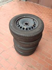 Gomme estive Yokohama con cerchio 195/65R15 91H