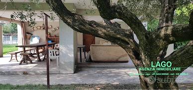 Villa di 294 m² con più di 5 locali e box auto dop