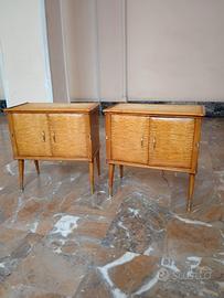 COPPIA DI COMODINI ANNI 50