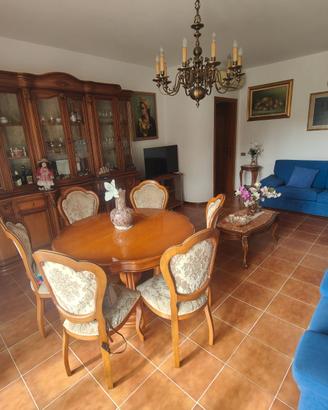 Soggiorno completo stile classico in legno