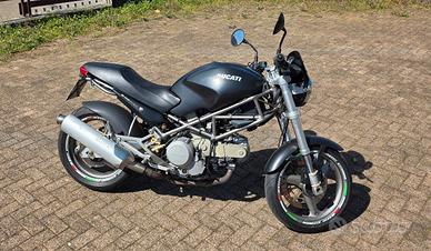 Ducati 600 MONSTER DARK