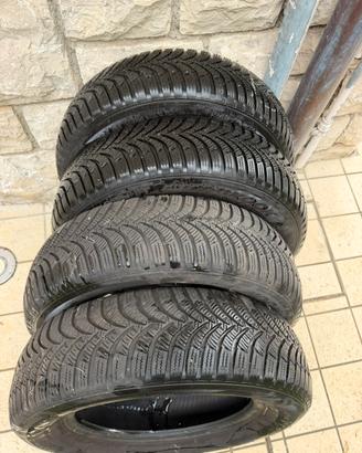 4 gomme invernali  Volkswagen polo 175/70 R14  84T