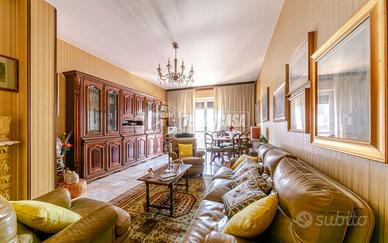 RIFV317 - MM1 - VILLA SAN GIOVANNI - AMPIO QUADRIL