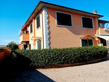 Bilocale Indipendente con Resede Privato e Posto