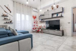 TRILOCALE RISTRUTTURATO CON CUCINA ABITABILE, DOPP