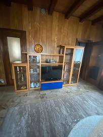 Mobile Tv in legno -parete attrezzata da soggiorno