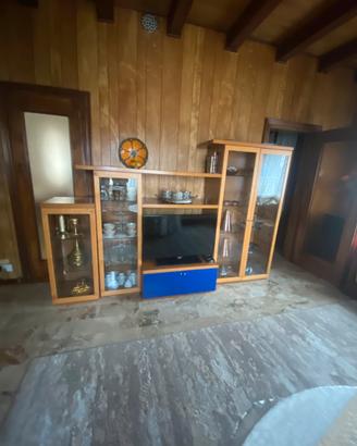 Mobile Tv in legno -parete attrezzata da soggiorno