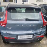 Volvo xc40 recharge anno 2022 per ricambi (2a)