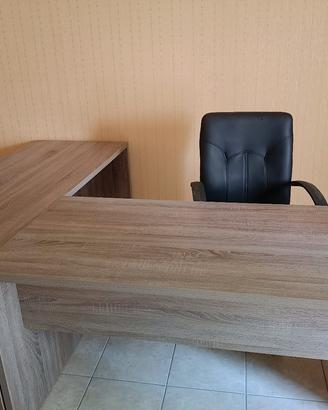 Scrivanie  ufficio 