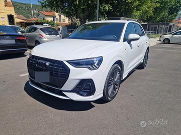 Audi Q3 sline 2.000cc  150cv  interni in pelle mar