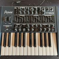 Arturia Minibrute MK1