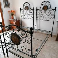 Letti singoli in ferro del 900