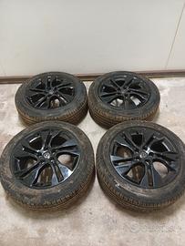Opel Grandland X Cerchi e Gomme 225/55/18 Estive