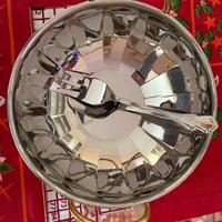 Insalatiera, cucchiaio e forchettone vintage