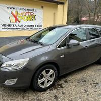 Opel Astra 1.6 115CV Sports Tourer Cosmo