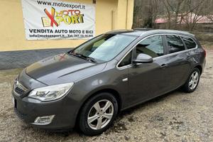 Opel Astra 1.6 115CV Sports Tourer Cosmo