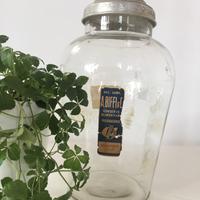 Vecchio vaso da drogheria