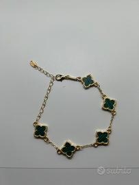 Bracciale Unisex a forma di quadrifoglio.