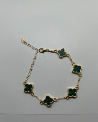 Bracciale Unisex a forma di quadrifoglio.