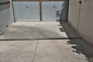 Si vende doppio posto auto coperto