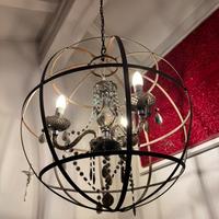LAMPADARIO A GOCCIA IN GABBIA DI FERRO