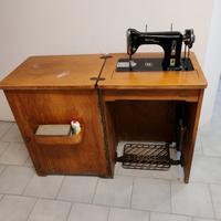 Necchi macchina da cucire