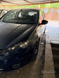 Golf vI