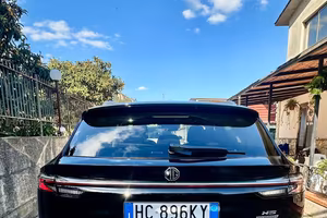 MG HS Hybrid+ Luxury – Pari al nuovo – Solo 100 km