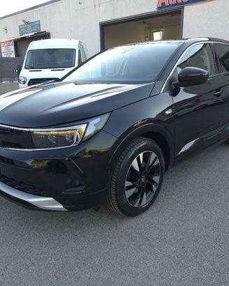 OPEL Grandland 1.5 diesel Ecotec aut. Business E