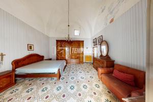 Casa indipendente a Cursi Via Melpignano 7 locali