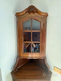 Angoliera/vetrinetta in legno