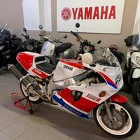 Yamaha ow01 750 fzr r