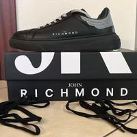 Scarpe uomo Richmond 42 - come nuove!