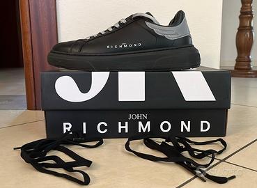 Scarpe uomo Richmond 42 - come nuove!