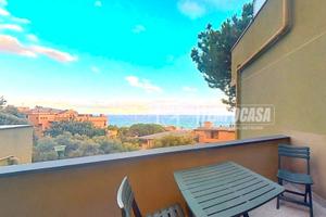 PINETA - TRILOCALE RISTRUTTURATO VISTA MARE CON B