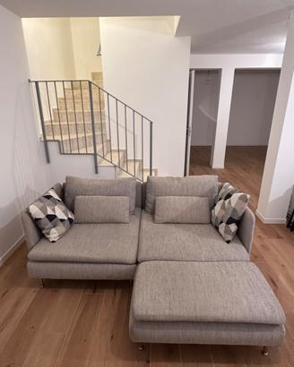 Divano con chaise longue SODERHAMN IKEA
