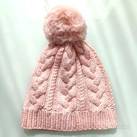 Berretto rosa in lana per ragazza