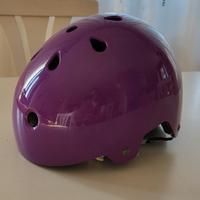 Casco da bambini per pattinaggio o bicicletta