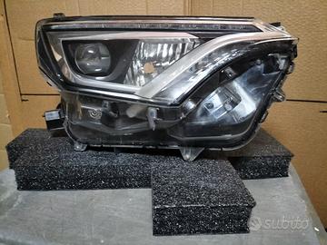 Faro fanale anteriore destro a led Toyota RAV 4 20