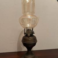 lume antico in rame alimentazione petrolio