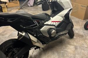 Tagliandato originale presso concessionaria uff