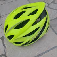 casco da bici da corsa e Mtb