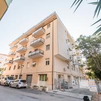 Ampio appartamento piano alto