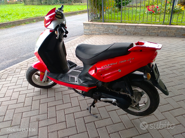 Scooter x pezzi di ricambio