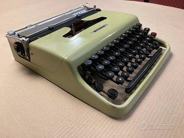 Olivetti Lettera 22 prima serie più cartella - Collezionismo In vendita a  Lecce