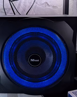 Subwoofer  con 5 casse