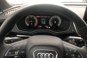 AUDI Q5 SPORTBACK IDENTY BLACK 50 TDI