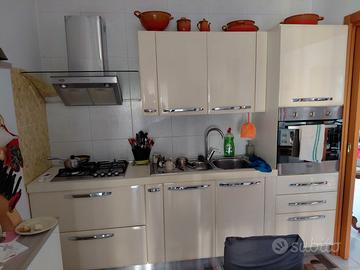 Cucina mt 2,70